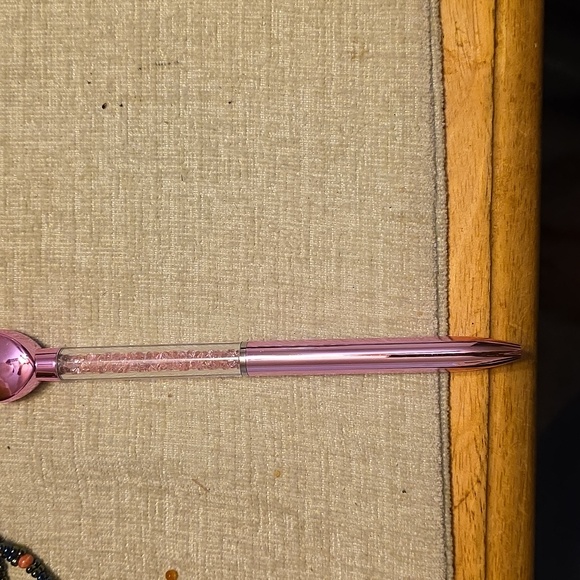 Heart Crystal Pens - Picture 2 of 4